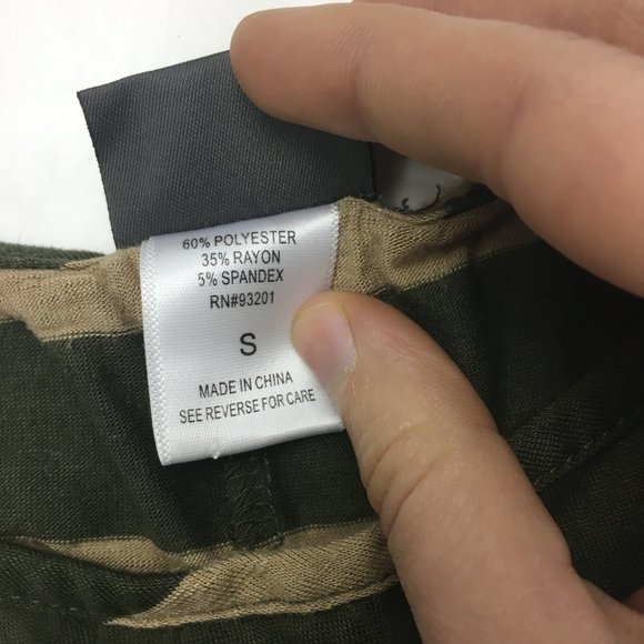 Striped Crop Short Sleeve Crop Top - Picture 3 of 5